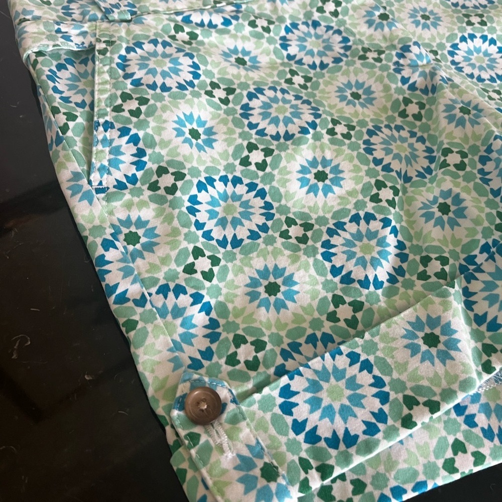NEW Floral Modern Geometric Patterned Shorts